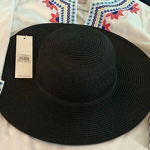Adrienne Vittadini Classic Black Sun Hat